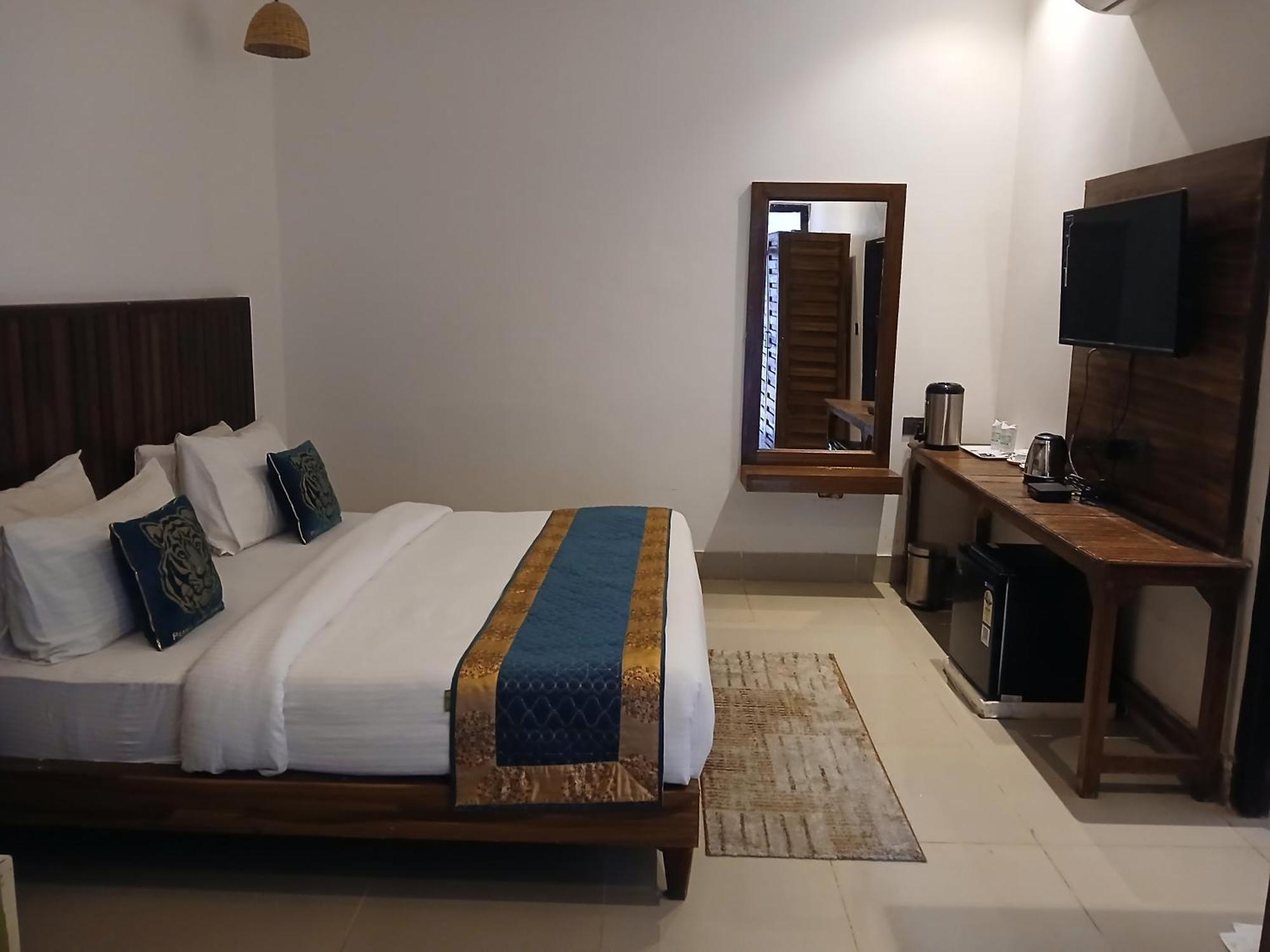 Panna Tiger Resort- Riverside Property Rājgarh Kültér fotó